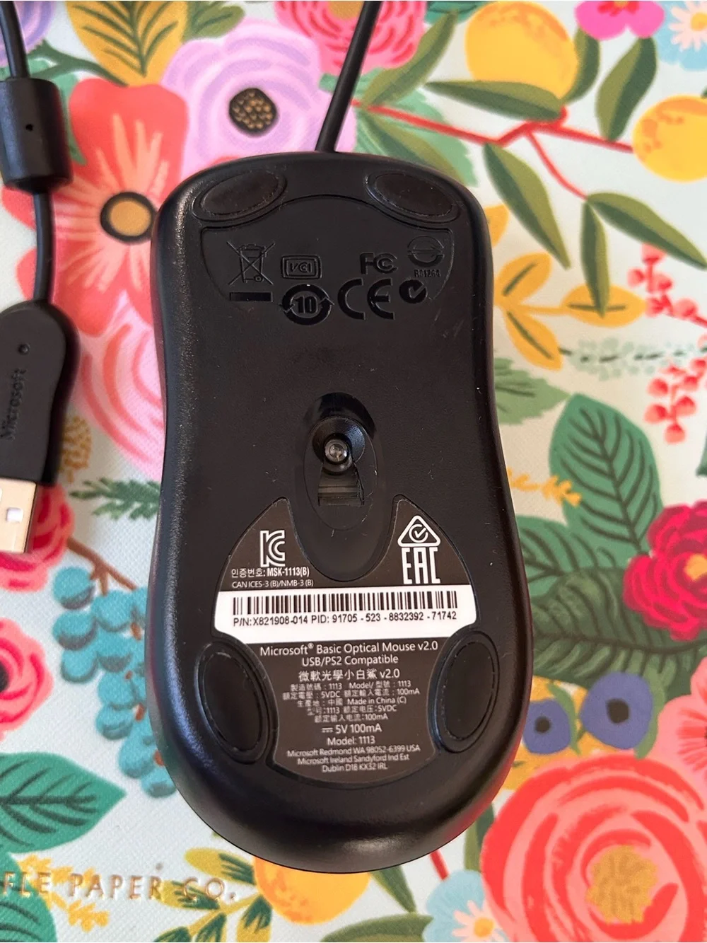 Microsoft Basic Optical Mouse v2.0 USB/PS2 Compatible in Black